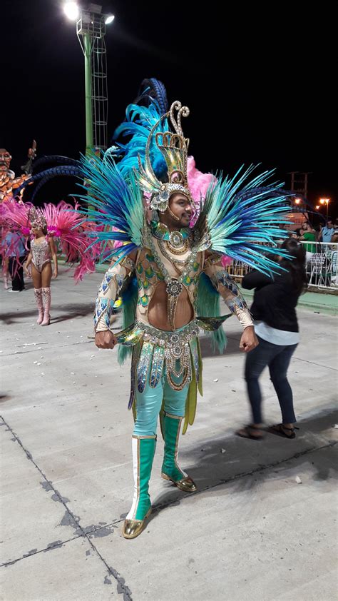 trajes de carnaval para hombres|decorações de carnaval.